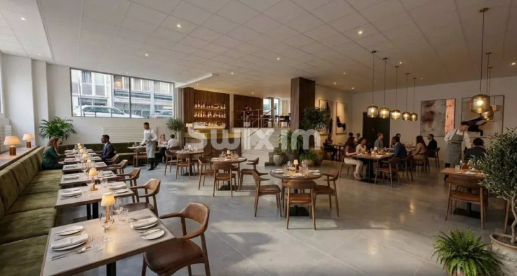 Spacious arcade in the heart of Geneva image 2