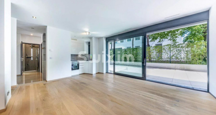 Luxury apartment in Petit-Saconnex image 2