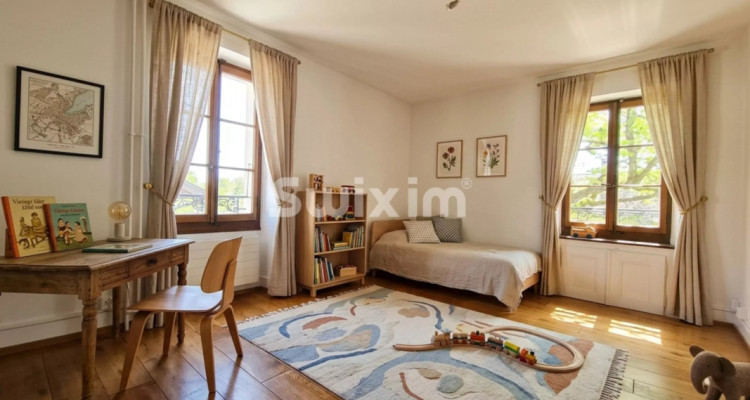 Large village house in Dardagny with garden image 6