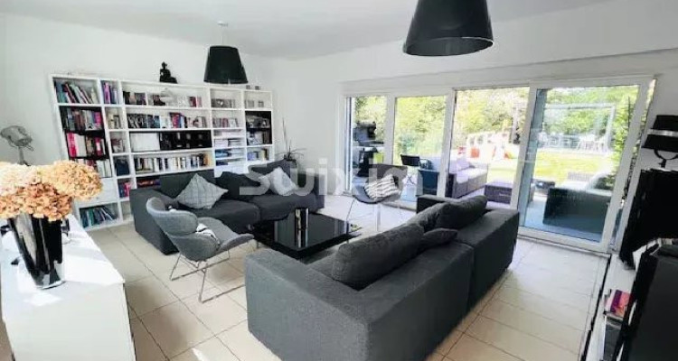 Maison familiale contemporaine image 4