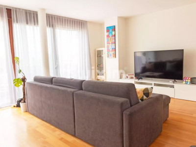 Beau 5 pièces avec terrasse en dernier étage image 2