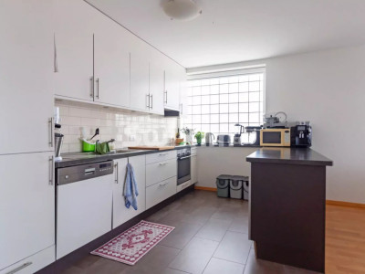 Beau 5 pièces avec terrasse en dernier étage image 3