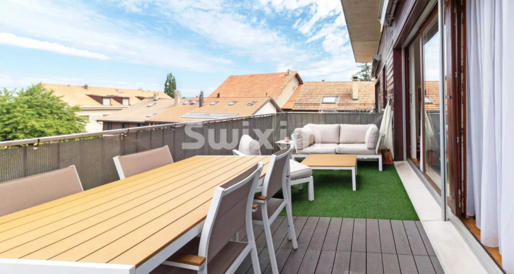 Beau 5 pièces avec terrasse en dernier étage image 1