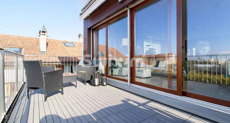 Confortable attique avec vue splendide image 1