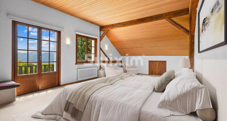 Rare ! Spacieuse maison familiale nichée dans un écrin de nature ! image 6