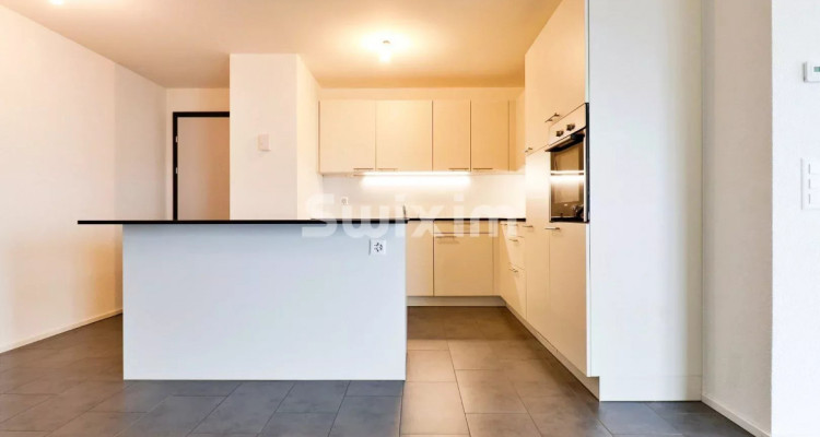 Exclusivité ! Superbe attique avec une vue dégagée sur les montagnes ! image 2