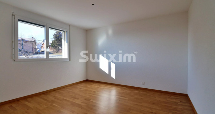 Exclusivité ! Superbe attique avec une vue dégagée sur les montagnes ! image 5