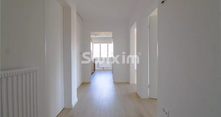 Palézieux · 2.5p entièrement rénové · Balcon vue champs · CHF 465000.- image 5