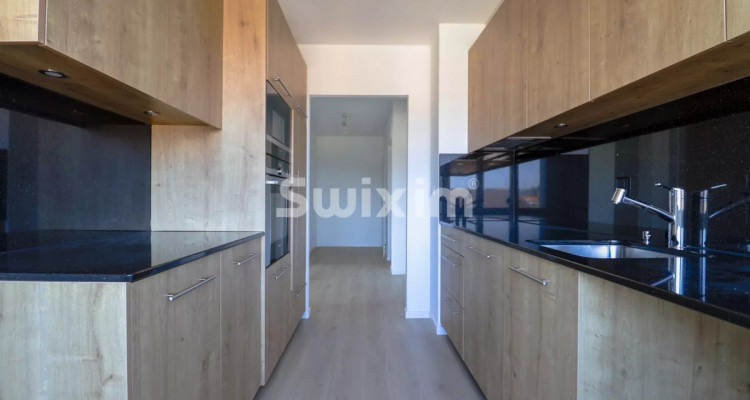 Palézieux · 2.5p entièrement rénové · Balcon vue champs · CHF 465000.- image 6