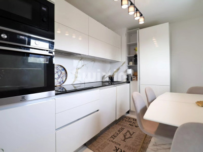 Villa moderne dans son écrin de verdure ! image 5