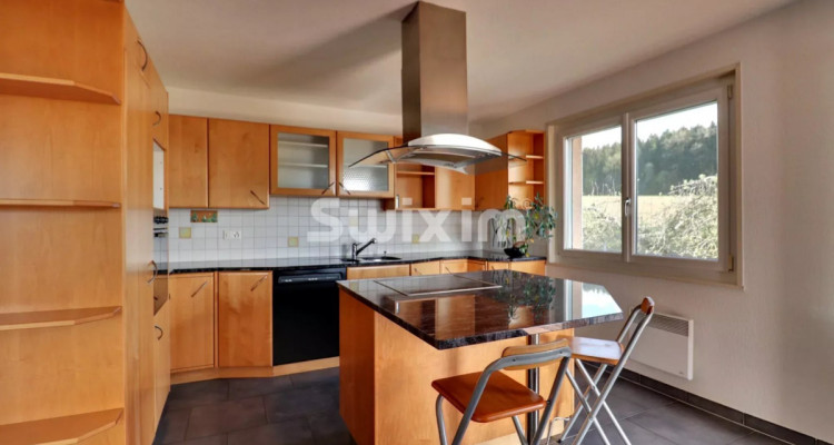 Rare ! Villa familiale avec une vue sur les Préalpes ! image 2