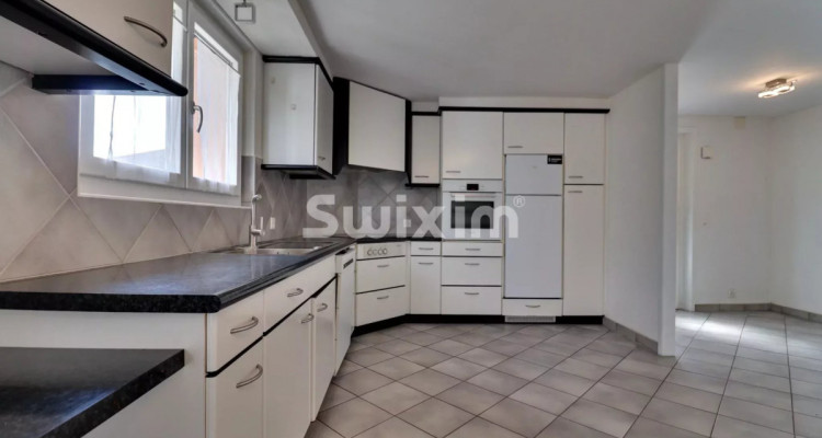 Rare ! Villa familiale avec une vue sur les Préalpes ! image 4