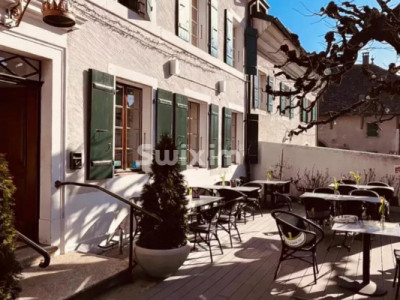 Charmant restaurant avec terrasse image 4