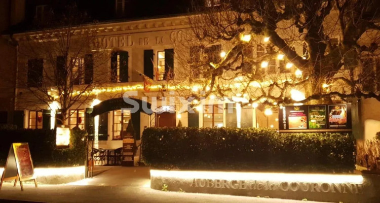 Charmant restaurant avec terrasse image 1