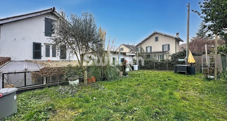 Charming village house in Vernier image 1