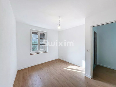 Modern village house in Vernier with separate apartment image 8