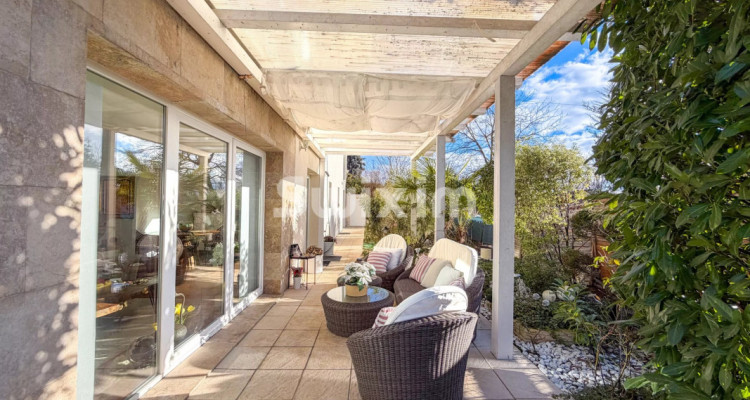 Beautiful detached house in Vernier image 8