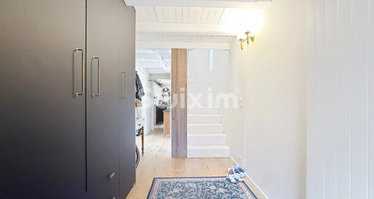 Beautiful 4-room duplex with a 240 m² garden image 7
