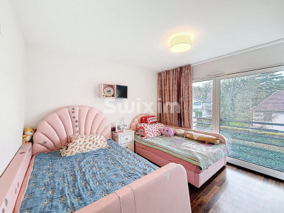 Semi-detached HPE house in Vessy image 7