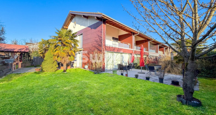 House with garden in Vernier image 1