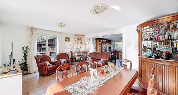 House with garden in Vernier image 5