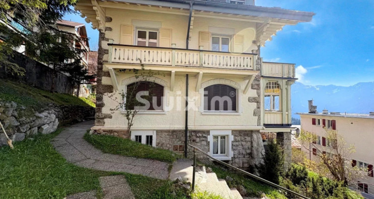 Idéal investisseur bâtisse de 4 appartements loués image 1