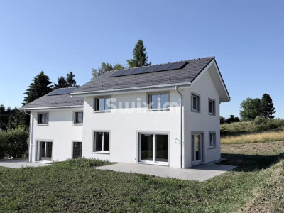 Villa Mitoyenne Neuve à Louer Avec Jardin image 1