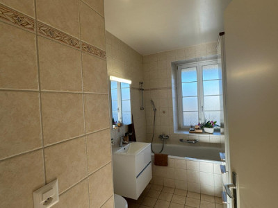 Spacieux appartement de 4,5 pièces avec grande terrasse au cœur de La Sarraz image 11