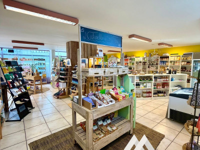 Surface commerciale denviron 234 m² sur deux niveaux - Conthey image 3