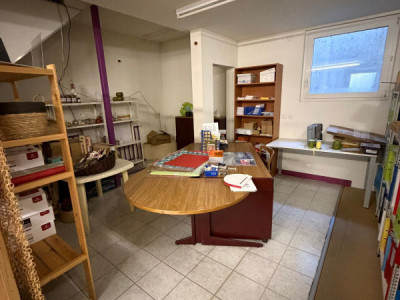 Surface commerciale denviron 234 m² sur deux niveaux - Conthey image 11