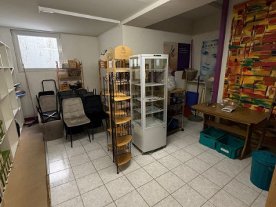 Surface commerciale denviron 234 m² sur deux niveaux - Conthey image 12