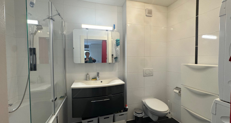 Chambre meublée avec belles prestions image 5