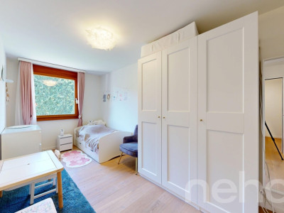 Geräumiges Doppeleinfamilienhaus an ruhiger und dennoch zentraler Lage image 7