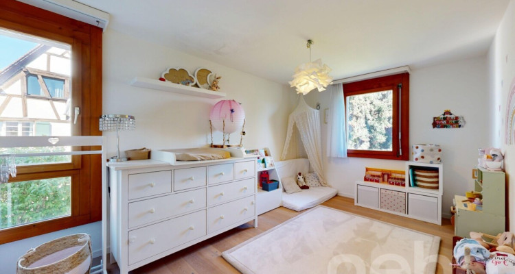 Geräumiges Doppeleinfamilienhaus an ruhiger und dennoch zentraler Lage image 12