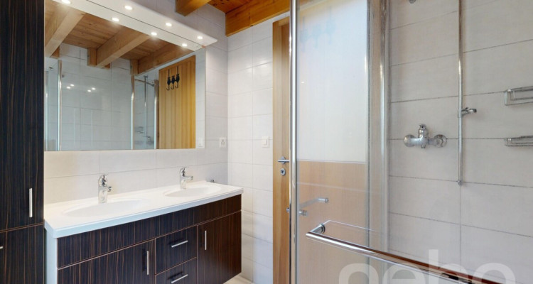 Maison avec vue imprenable sur la vallée image 8