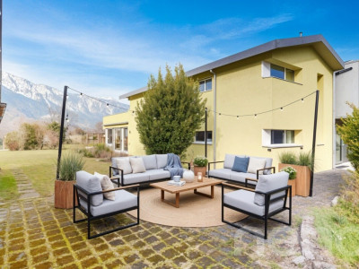 Villa contemporaine avec vue sur les Dents du Midi et potentiel unique image 2