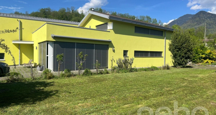 Villa contemporaine avec vue sur les Dents du Midi et potentiel unique image 1