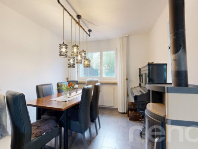 Geräumiges 5.5-Z Doppel-EFH mit grossem Garten und separater Garage image 2