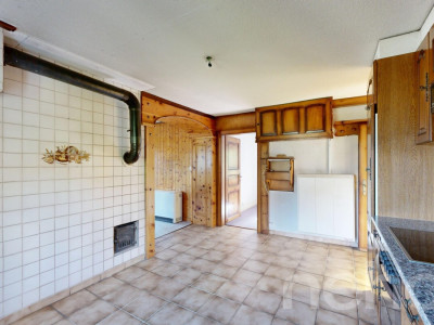 Appartement 4.5 à rénover avec jardin et grenier aménageable image 11