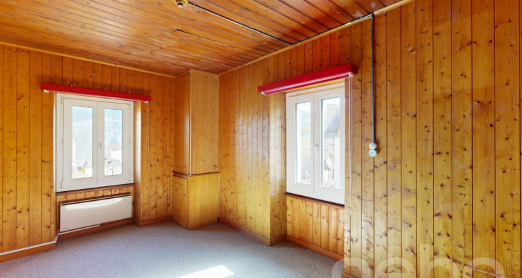 Appartement 4.5 à rénover avec jardin et grenier aménageable image 8