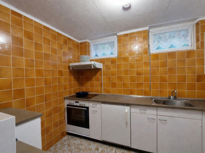 Belle villa individuelle disposant de deux appartements distincts ainsi que de deux garages image 12