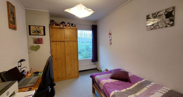 Belle villa individuelle disposant de deux appartements distincts ainsi que de deux garages image 9