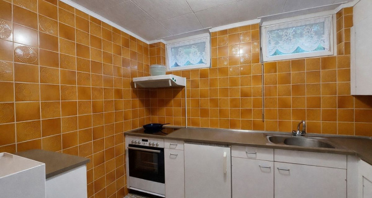 Belle villa individuelle disposant de deux appartements distincts ainsi que de deux garages image 12