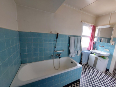 Charmante maison avec jardin, comprenant deux appartements ainsi quun salon de coiffure image 10