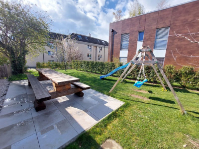 Bel appartement de 4,5 pièces avec terrasse et ascenseur image 4