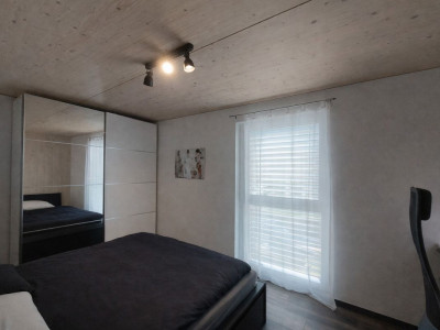 Bel appartement de 4,5 pièces avec terrasse et ascenseur image 8