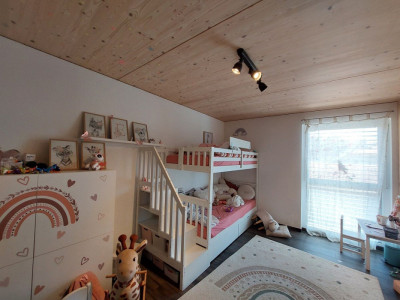 Bel appartement de 4,5 pièces avec terrasse et ascenseur image 9