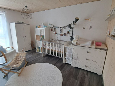 Bel appartement de 4,5 pièces avec terrasse et ascenseur image 10