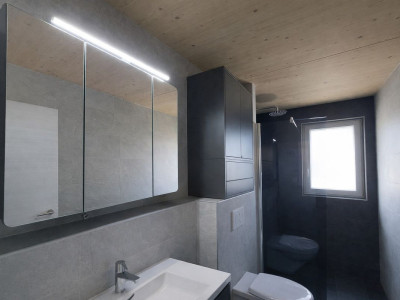 Bel appartement de 4,5 pièces avec terrasse et ascenseur image 12