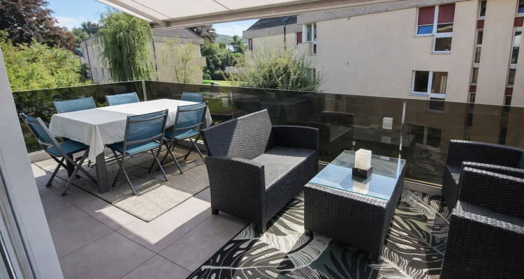 Bel appartement de 4,5 pièces avec terrasse et ascenseur image 5